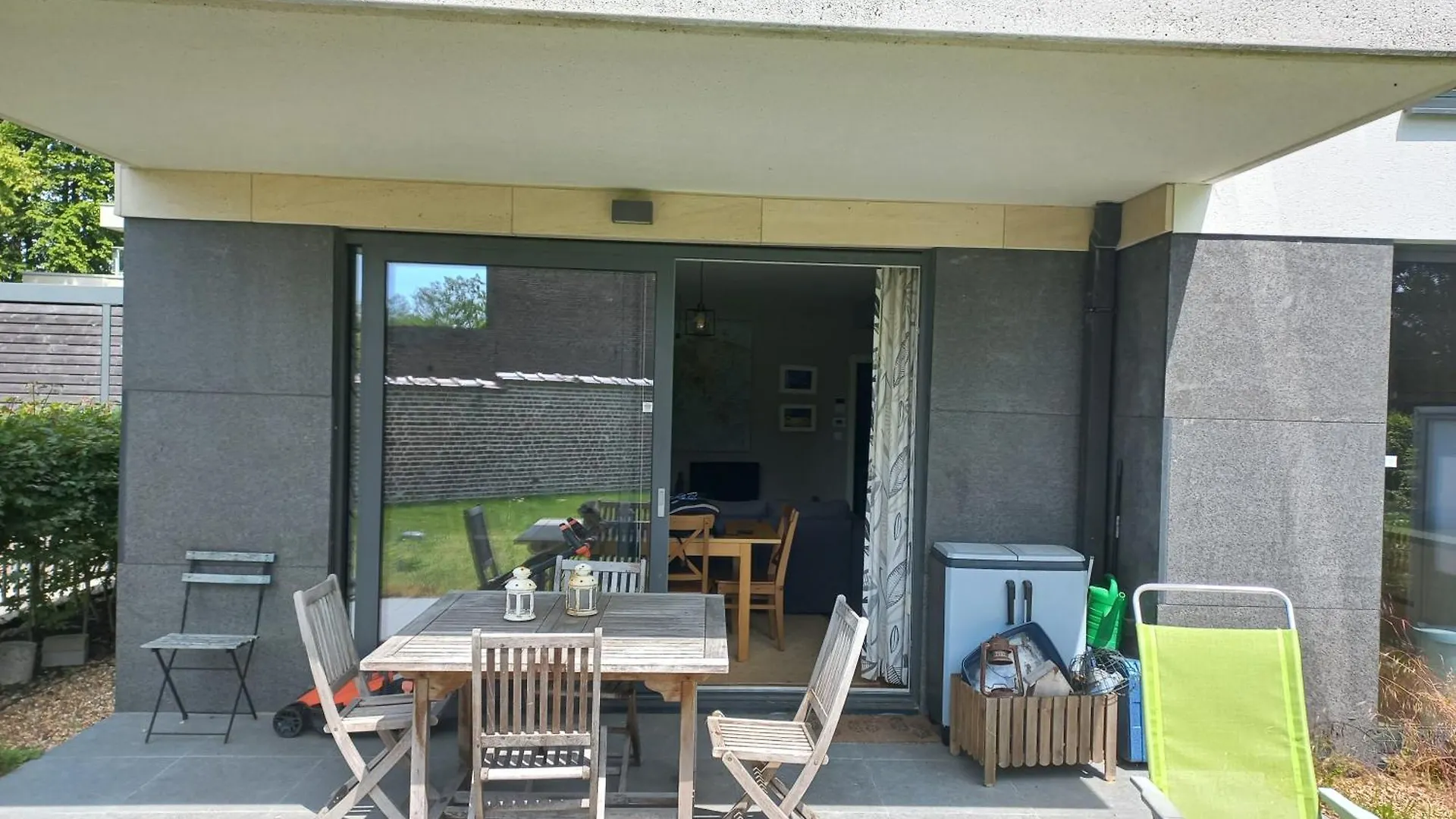 Monastery Garden - 2 Singles Rooms - Children Welcome - Bed & Free Breakfast - Shared Accomodation Where Landlord Lives Wezembeek-Oppem Homestay
